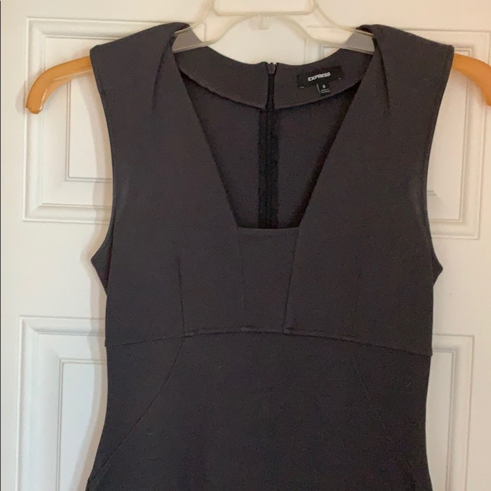 Grey, fitted dress